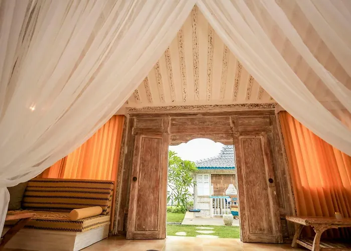 The Kayu Manis Villa